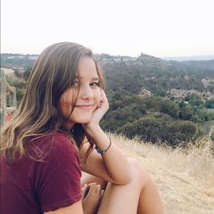 Meet your Posher, Katie